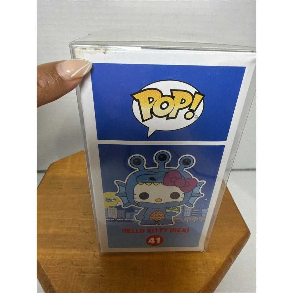 Funko Pop Hello Kitty Lot Sea Space Sky 41‎ 42 43 w/ Protectors Vinyl Figures